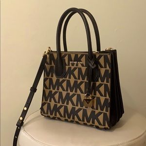 Michael Kors logo purse.